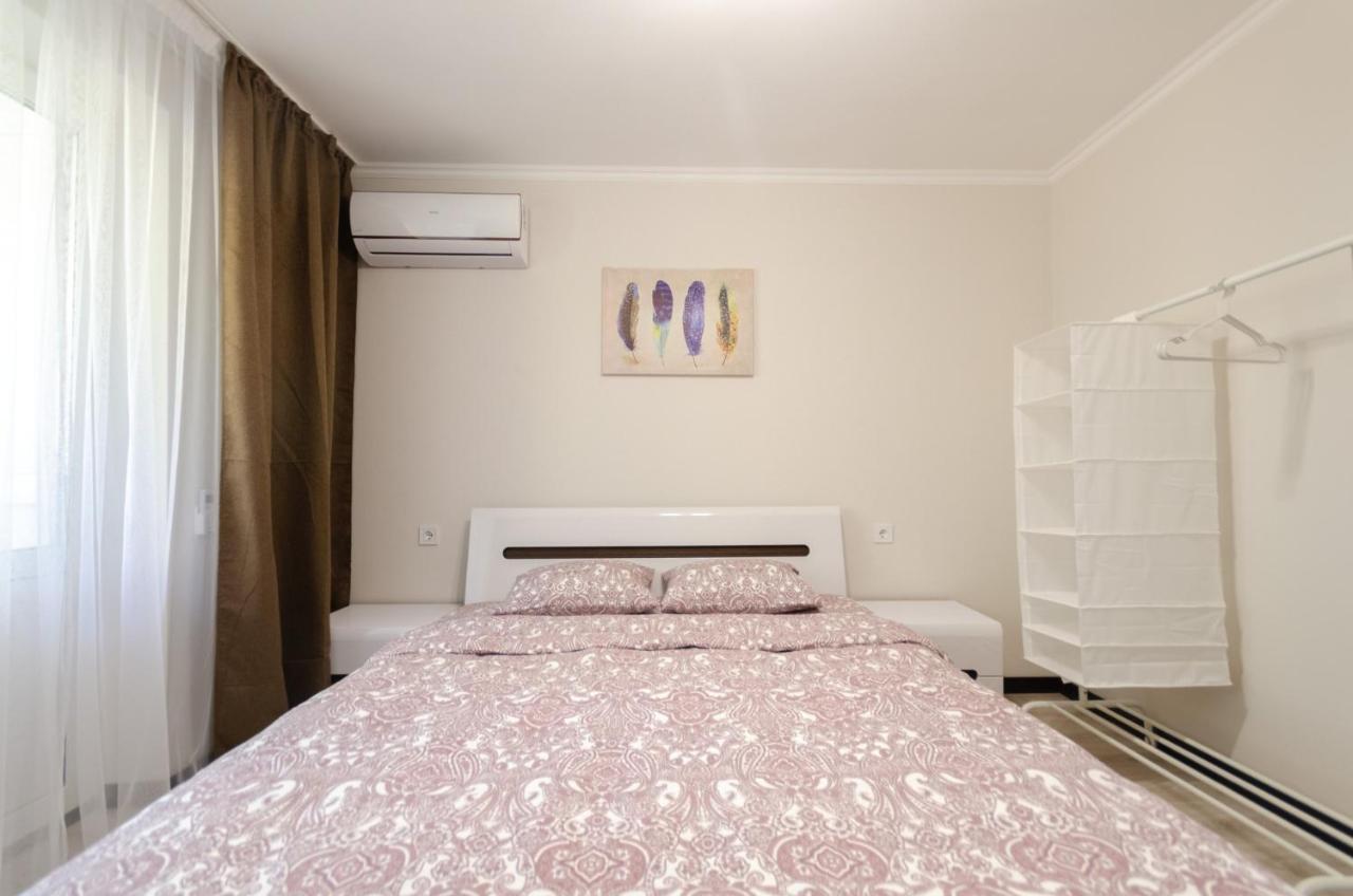 קייב Artal Apartment On Obolonskaya Square 1 מראה חיצוני תמונה